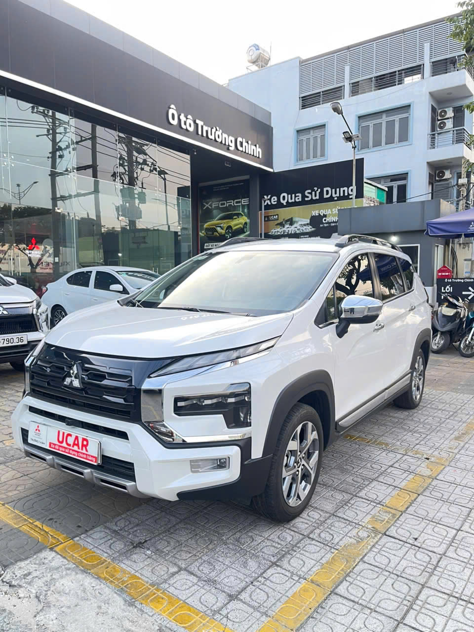Xpander Cross 2025