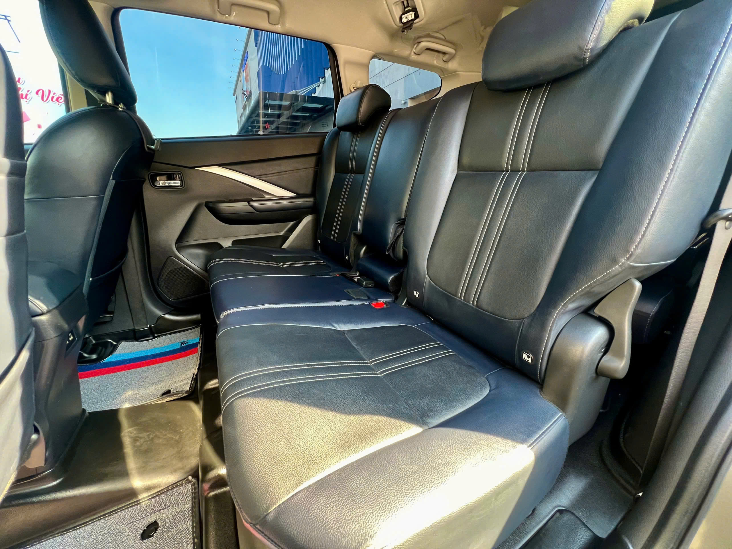 Xpander Cross - ảnh 13