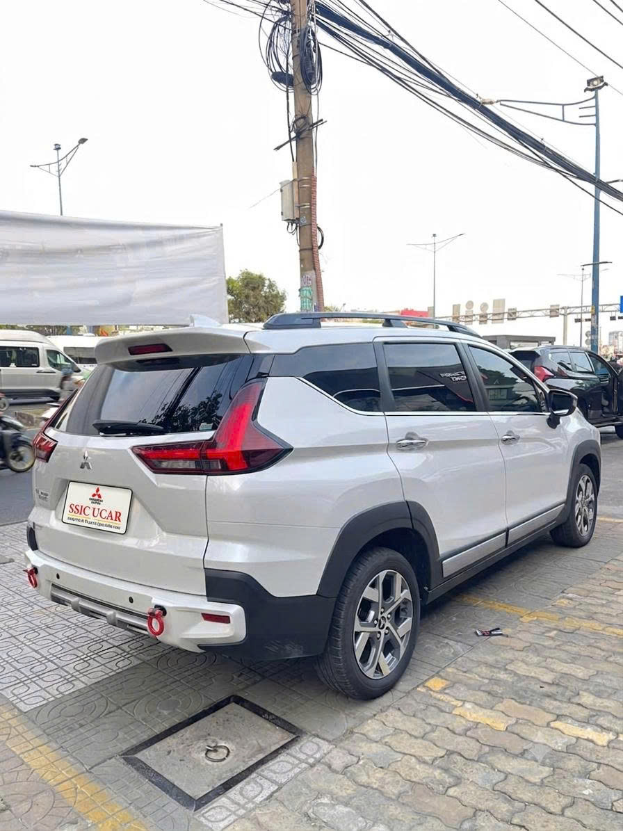 Xpander Cross - ảnh 9