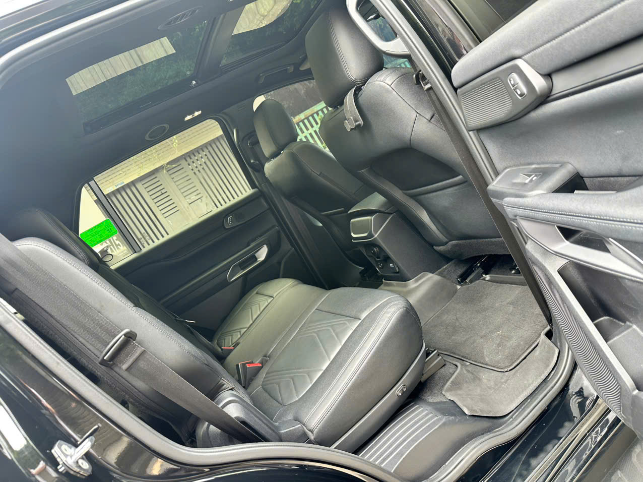 Ford Everest Titanium 4x2 - ảnh 15