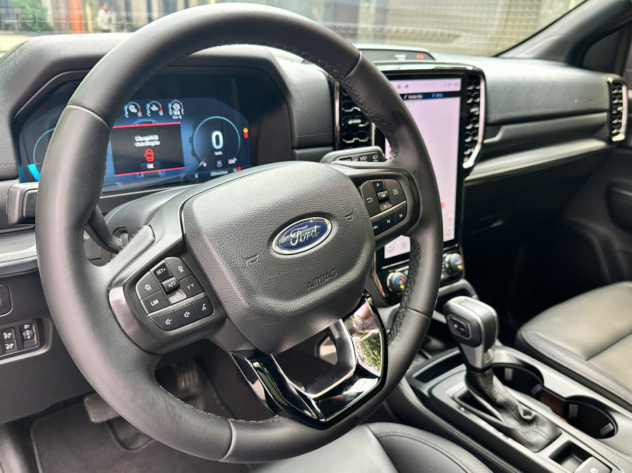 Ford Everest Titanium 4x2 - ảnh 7