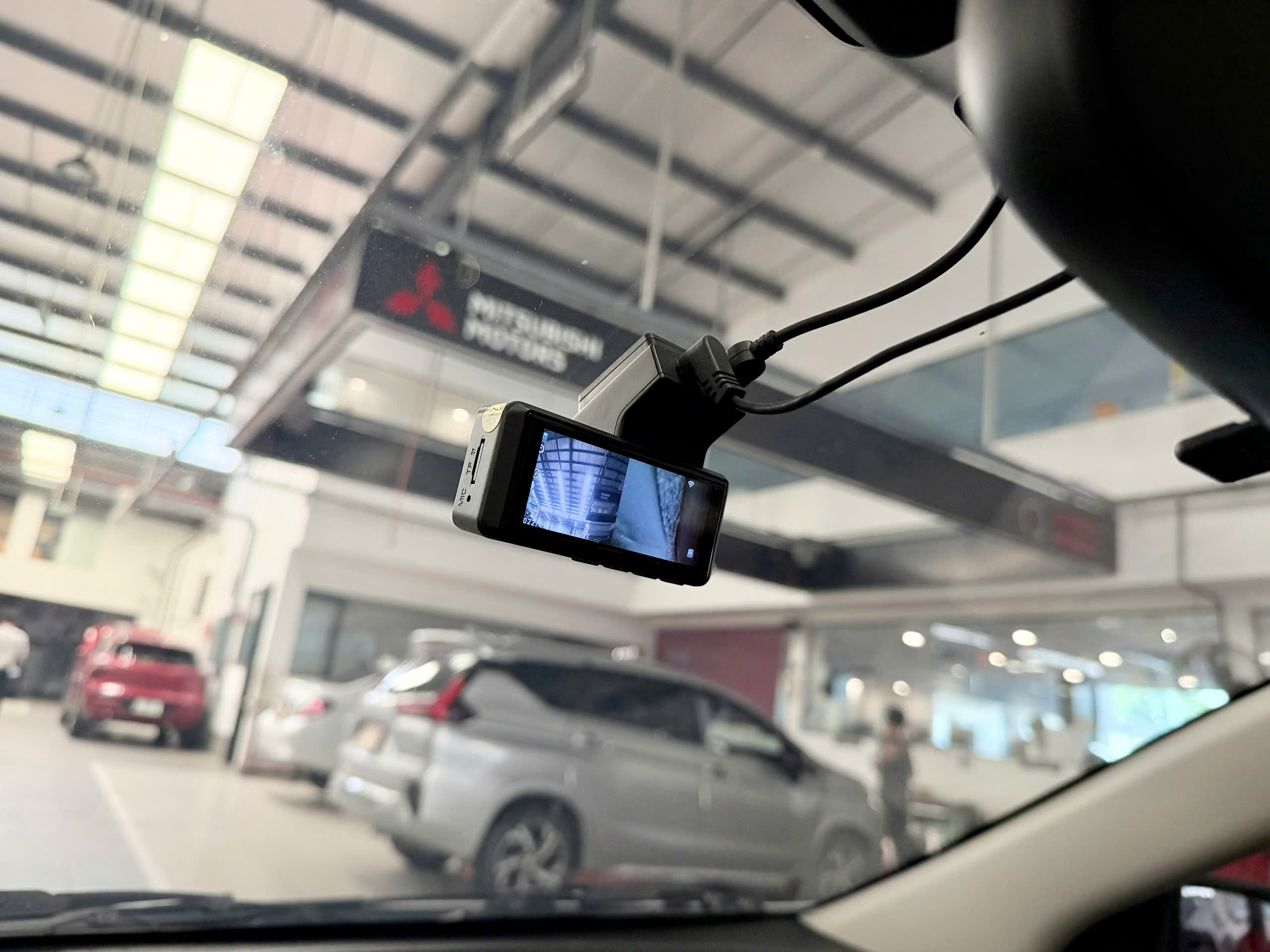 Attrage Pre - ảnh 14