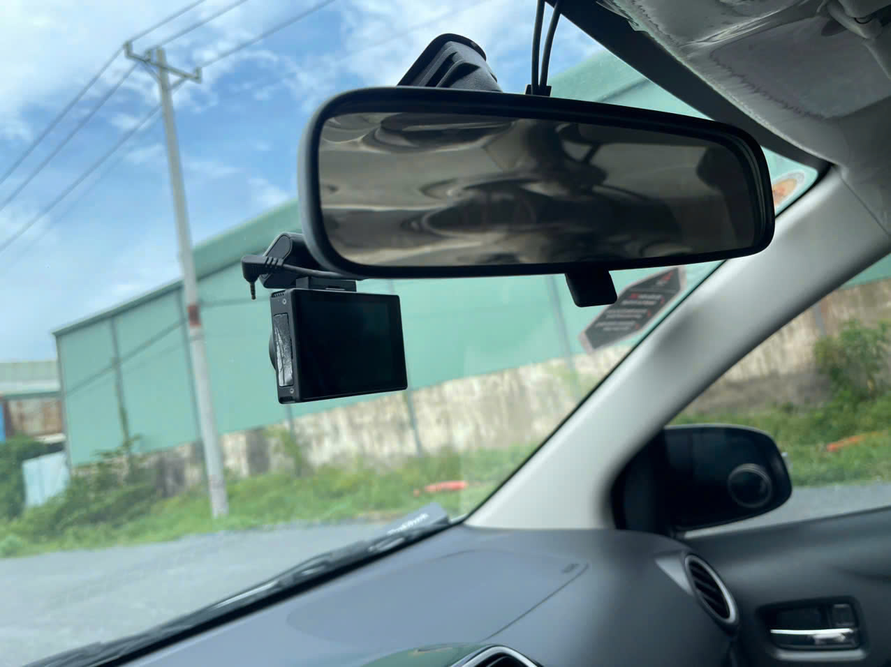 Attrage 1.2 L CVT - ảnh 9