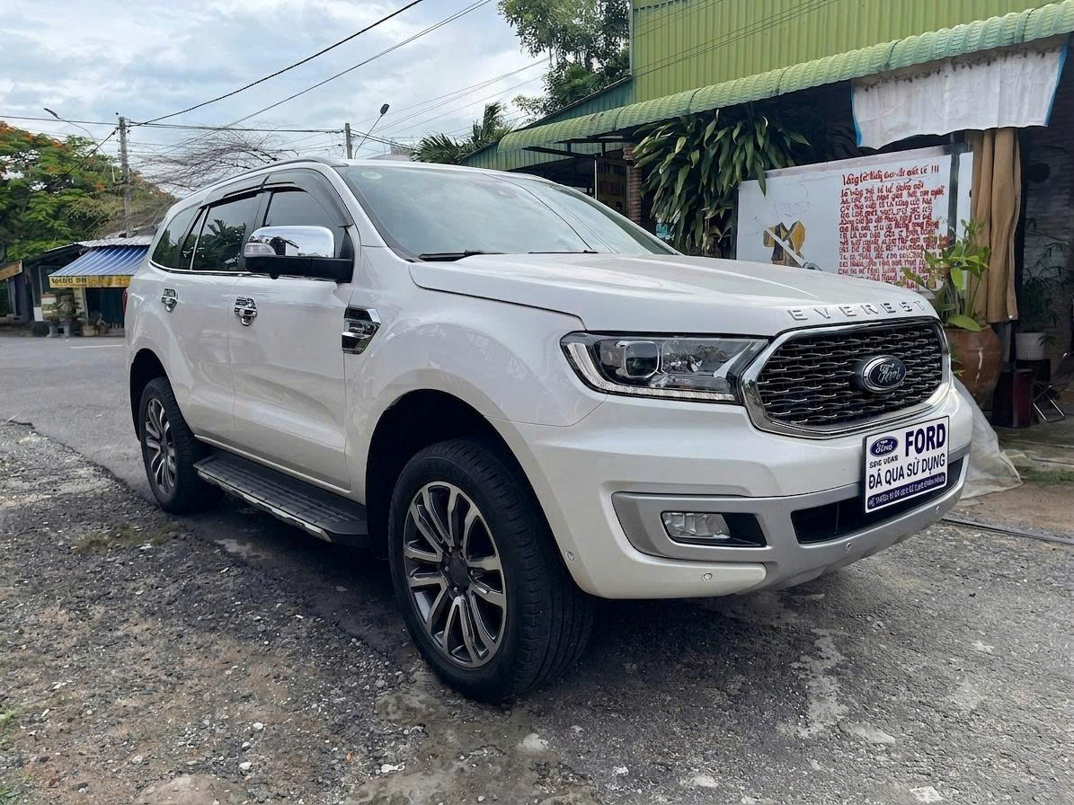 Ford Everest - ảnh 16