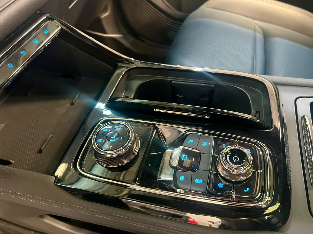 Ford Territory - ảnh 7