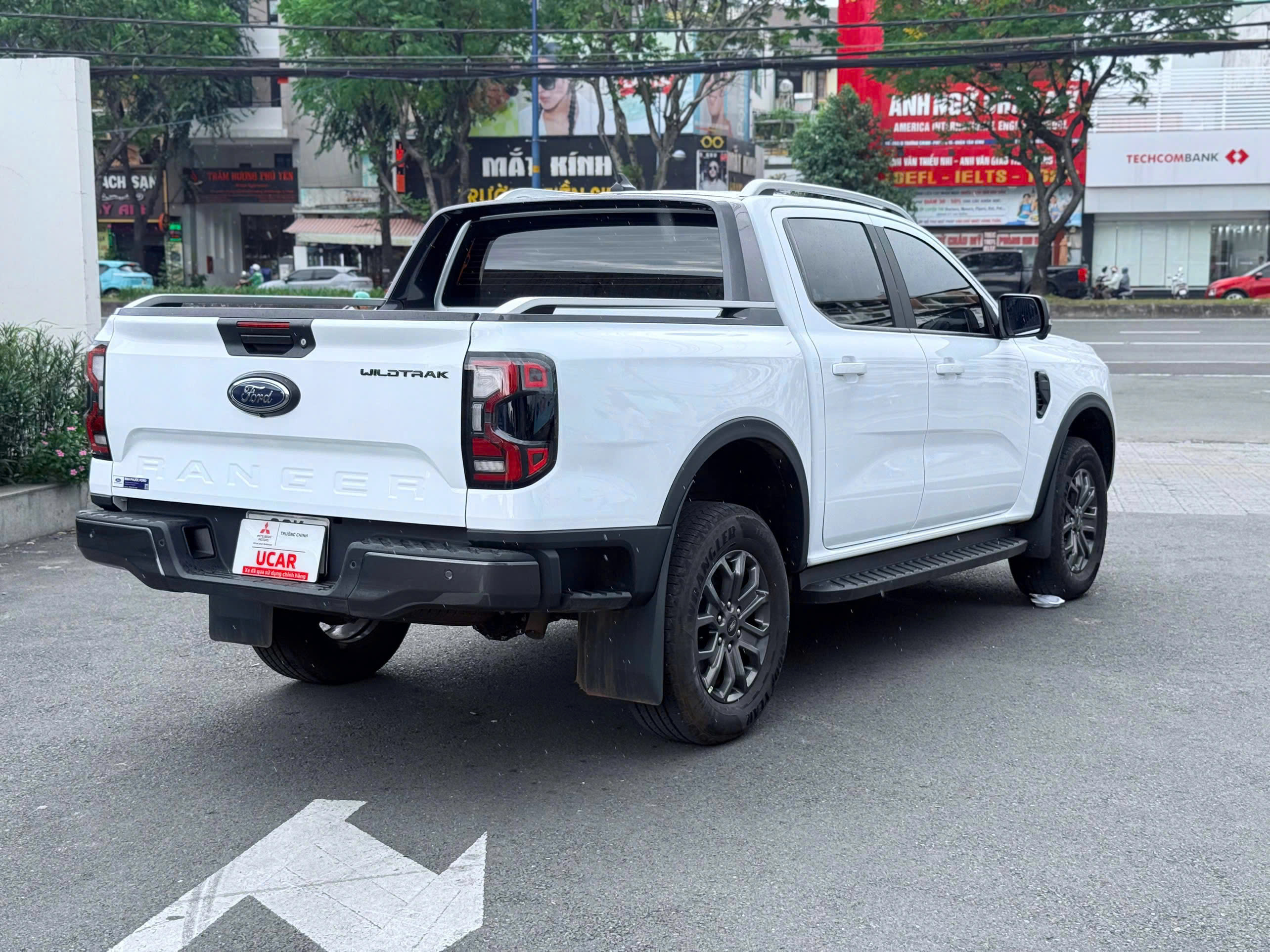 Ford Ranger Wildtrak - ảnh 9