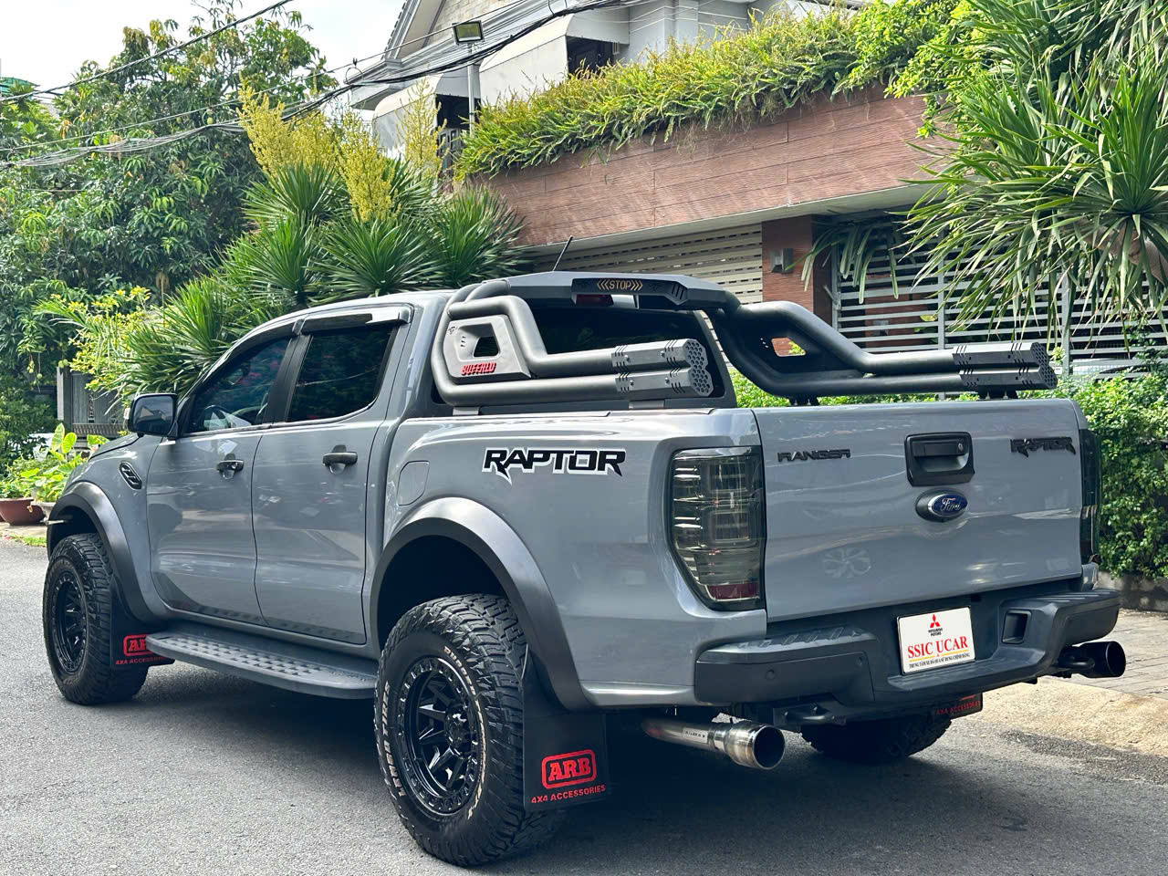 Ford Raptor - ảnh 9